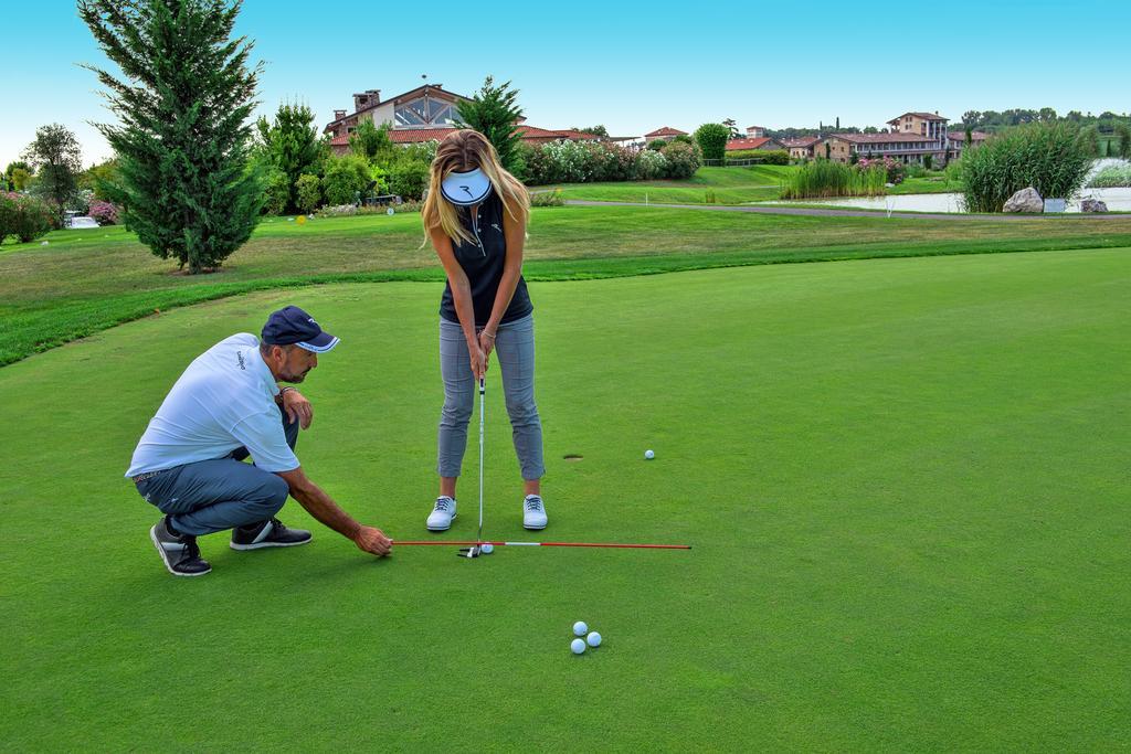 Garda Hotel San Vigilio Golf Pozzolengo Ngoại thất bức ảnh